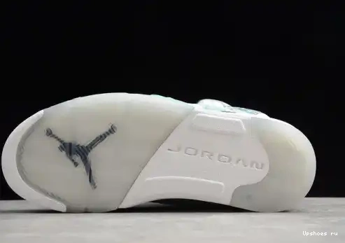 Wings AV2405-900 Jordan AV2405-900 Retro 5 Air 0517